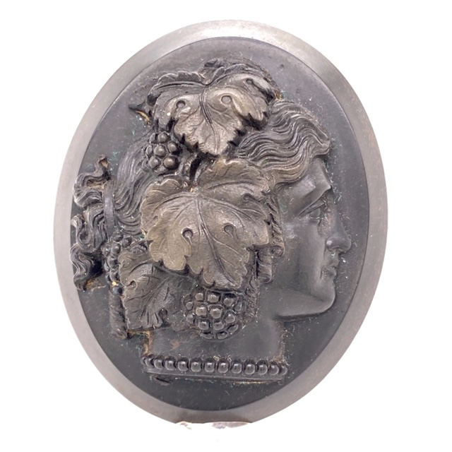 Vulcanite cameo brooch