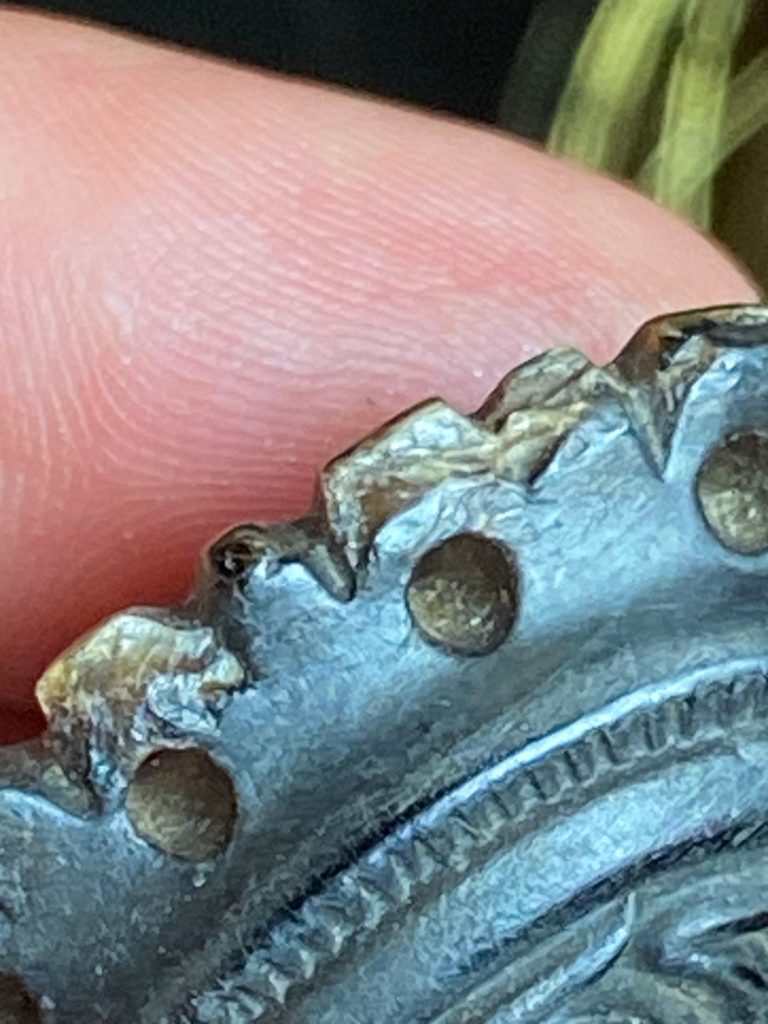 Tramps toenail texture on Pressed Horn